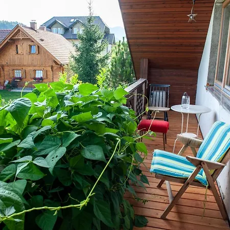 Apartma Art&deco Apartment *